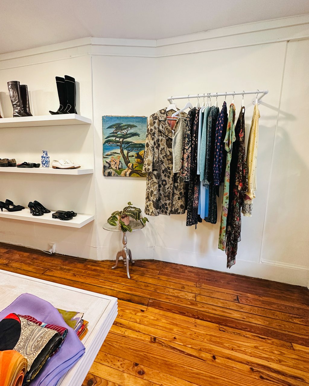 Gem: Best Vintage Stores In Philadelphia 2023