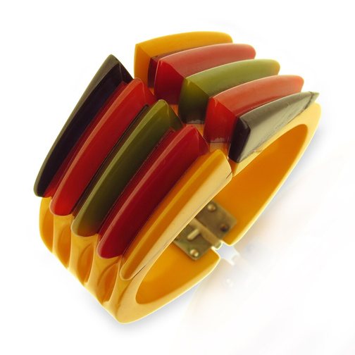 Original RARE Art Deco 'PHILADELPHIA' multicoloured Bakelite bangleOriginal RARE Art Deco 'PHILADELPHIA' multicoloured Bakelite bangle