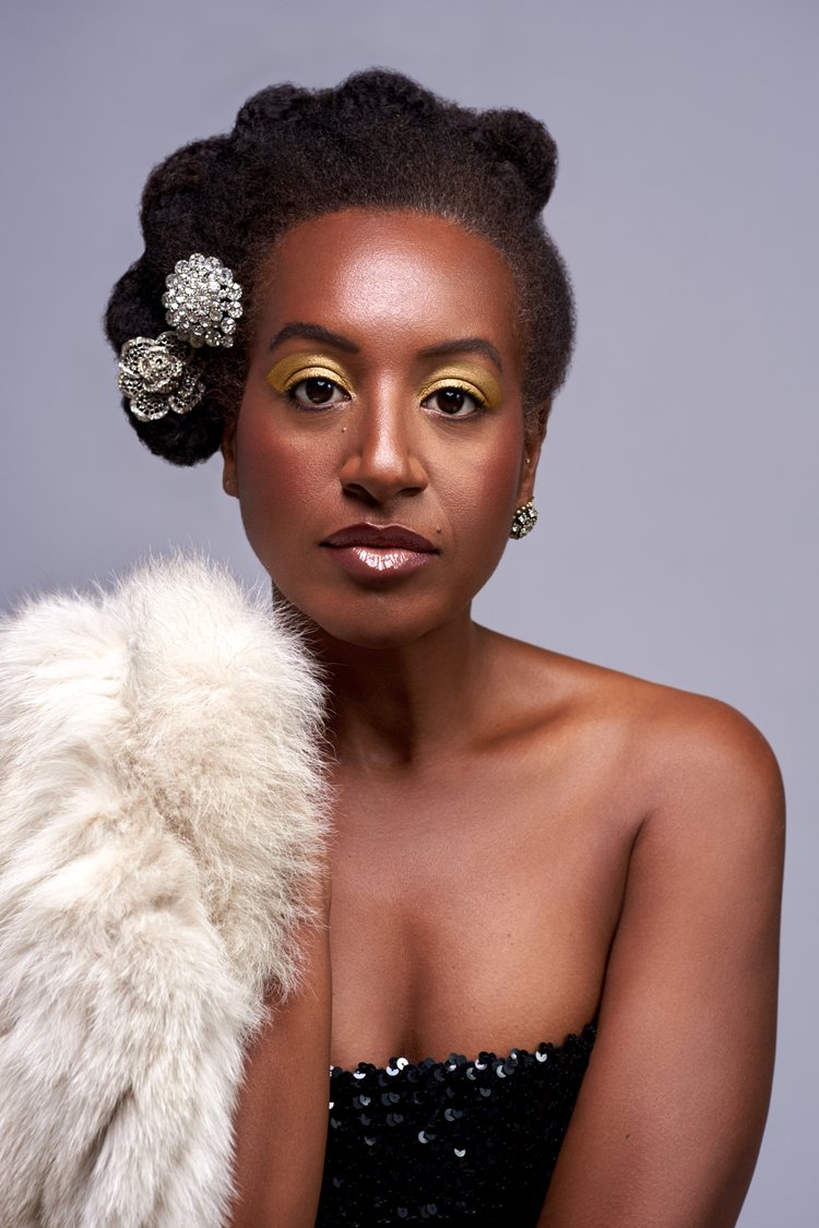 Dr. Aisha Mays Took The #nonewclothes Challenge – Here Is What She Learned